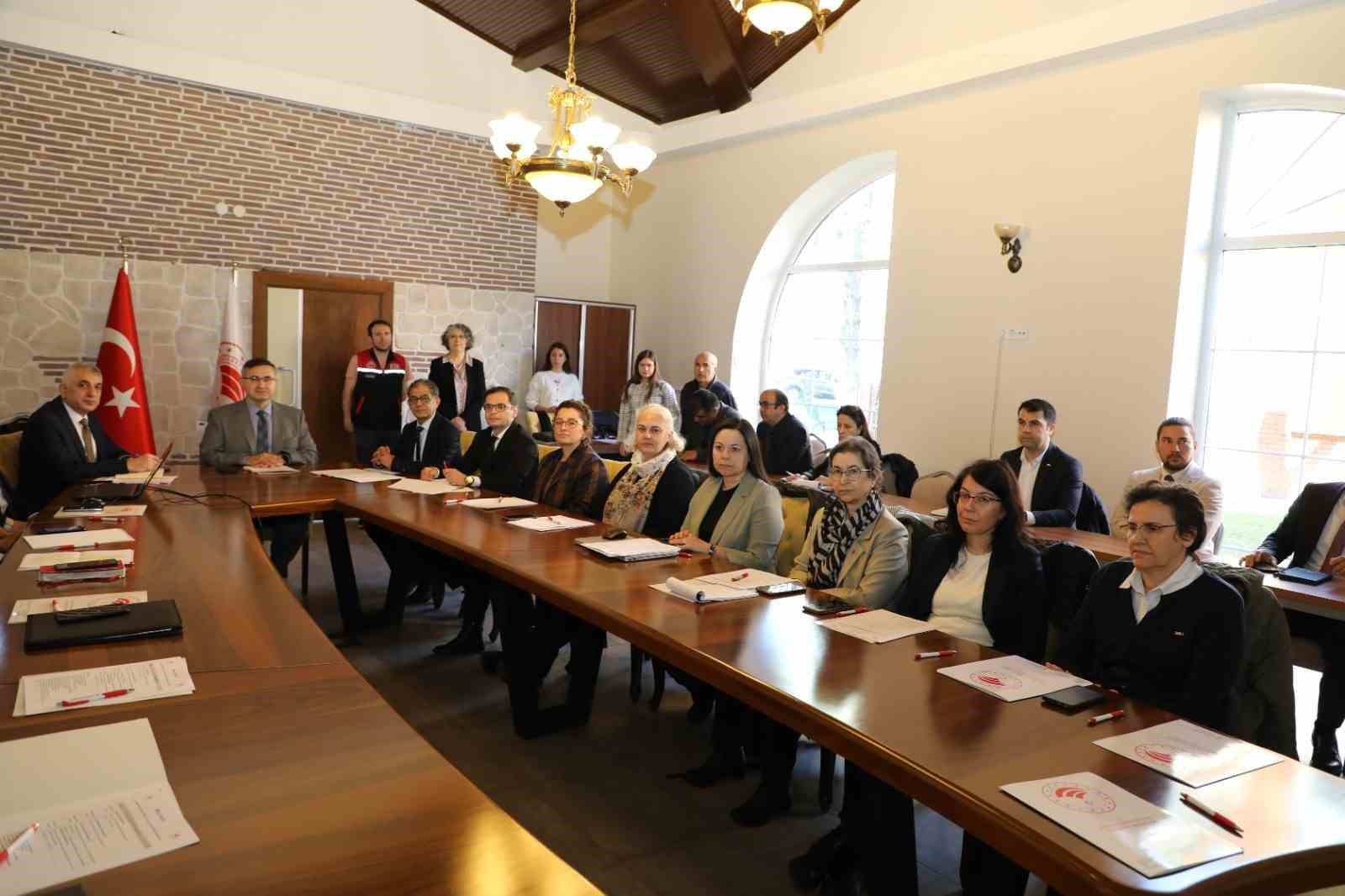 Eskişehir İl Su Kurulu su verimliliği i&ccedil;in toplandı
