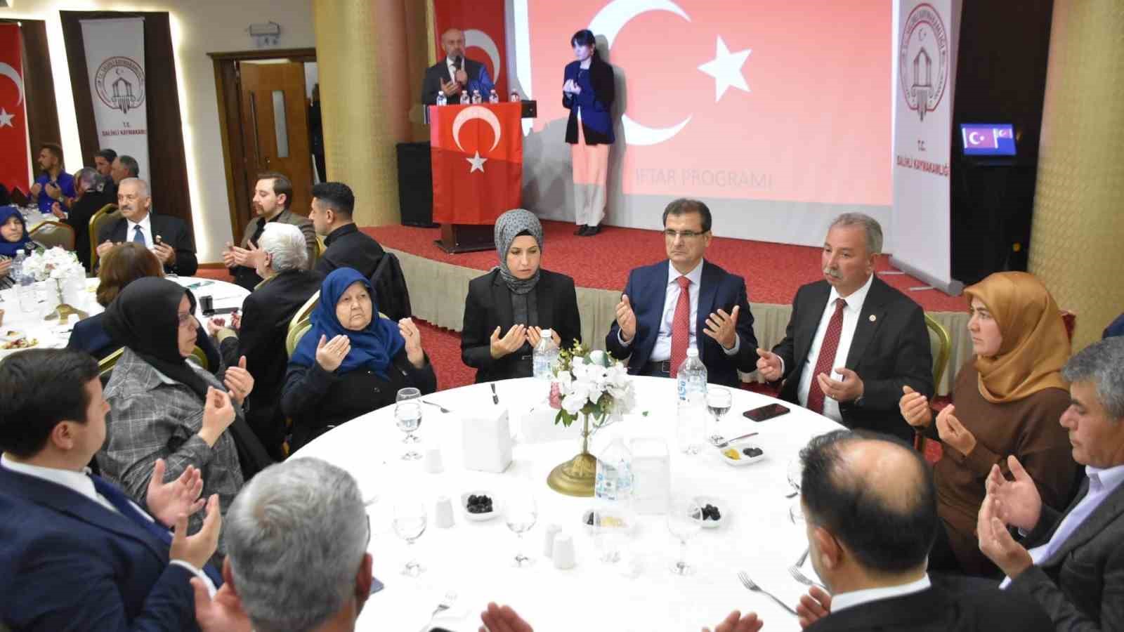 Kaymakam Güldoğan, şehit yakınları ve gazileri iftar sofrasında ağırladı