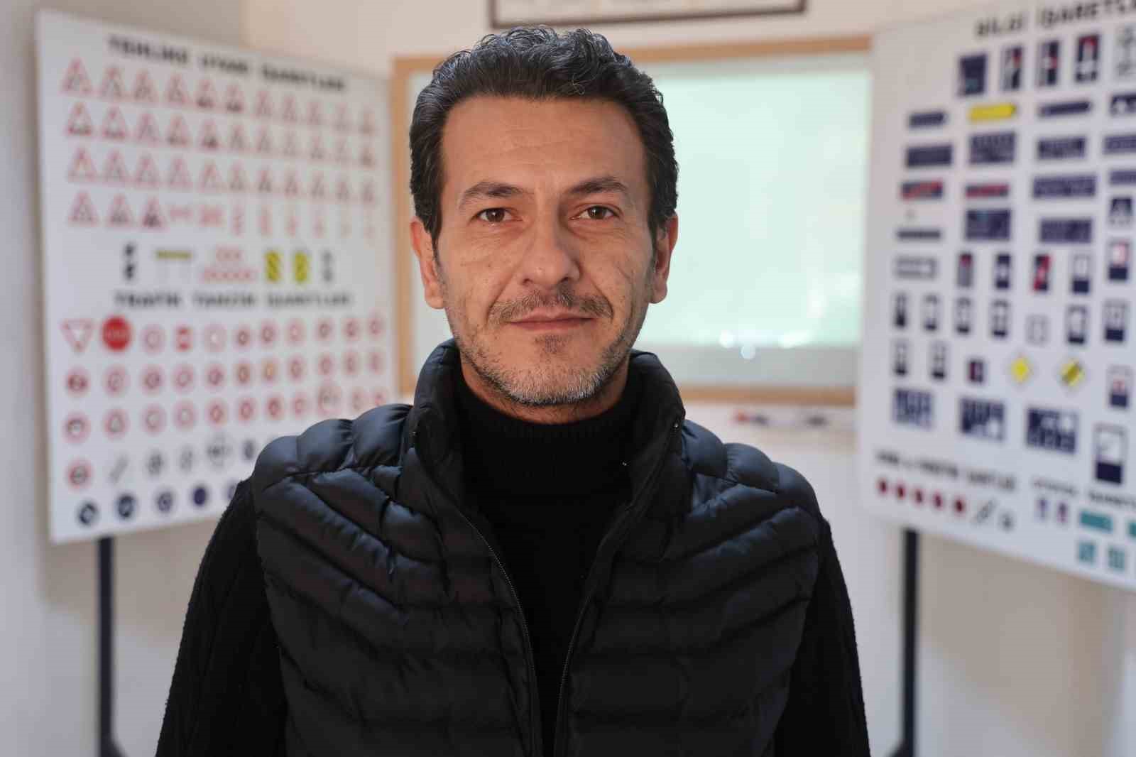 Karlı ve buzlu yollarda uzmanlardan basit &ouml;nemlerle kazaları en aza indirecek uyarılar
