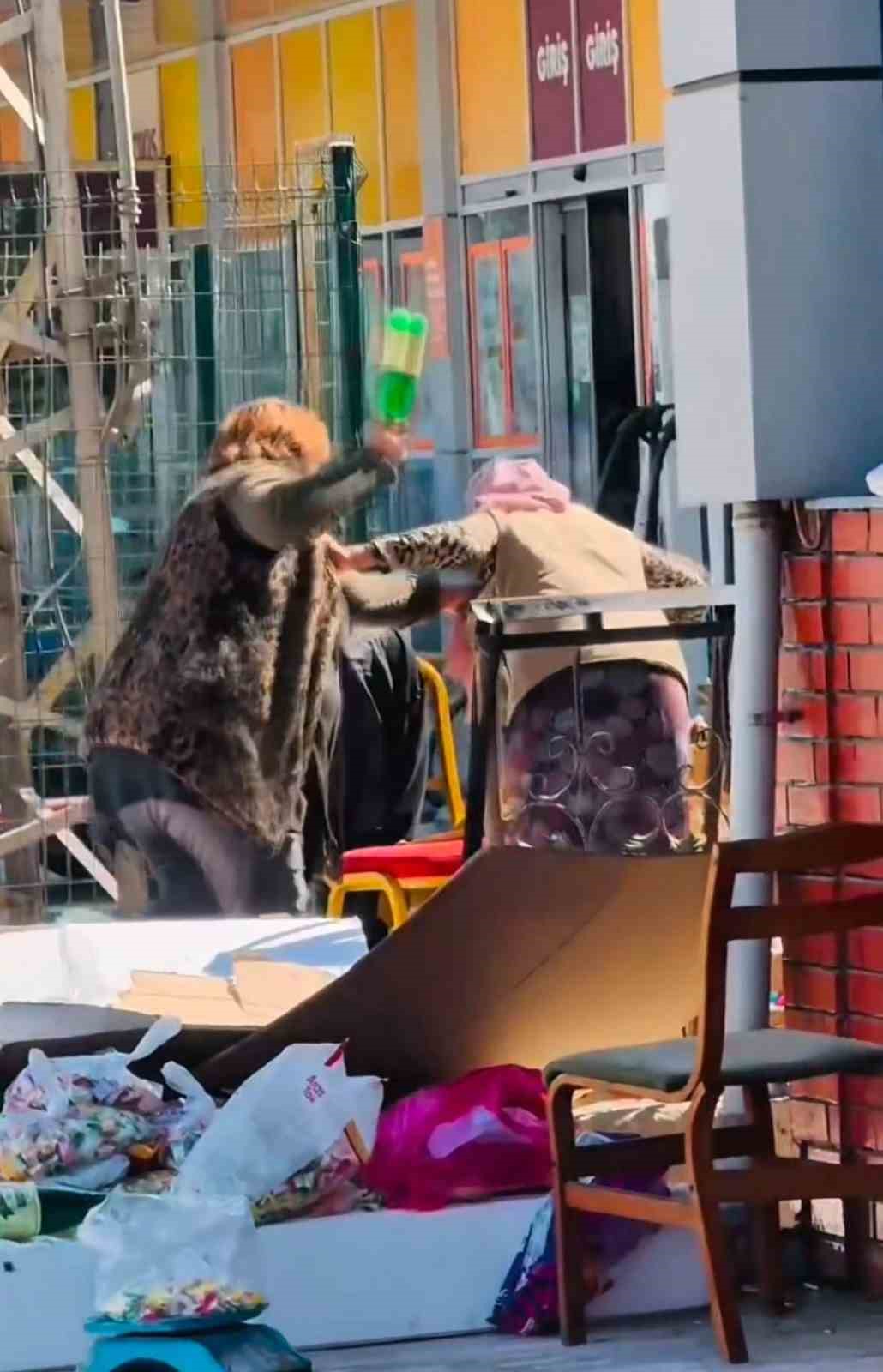 Iğdır’da pazarcı kadınların kavgası