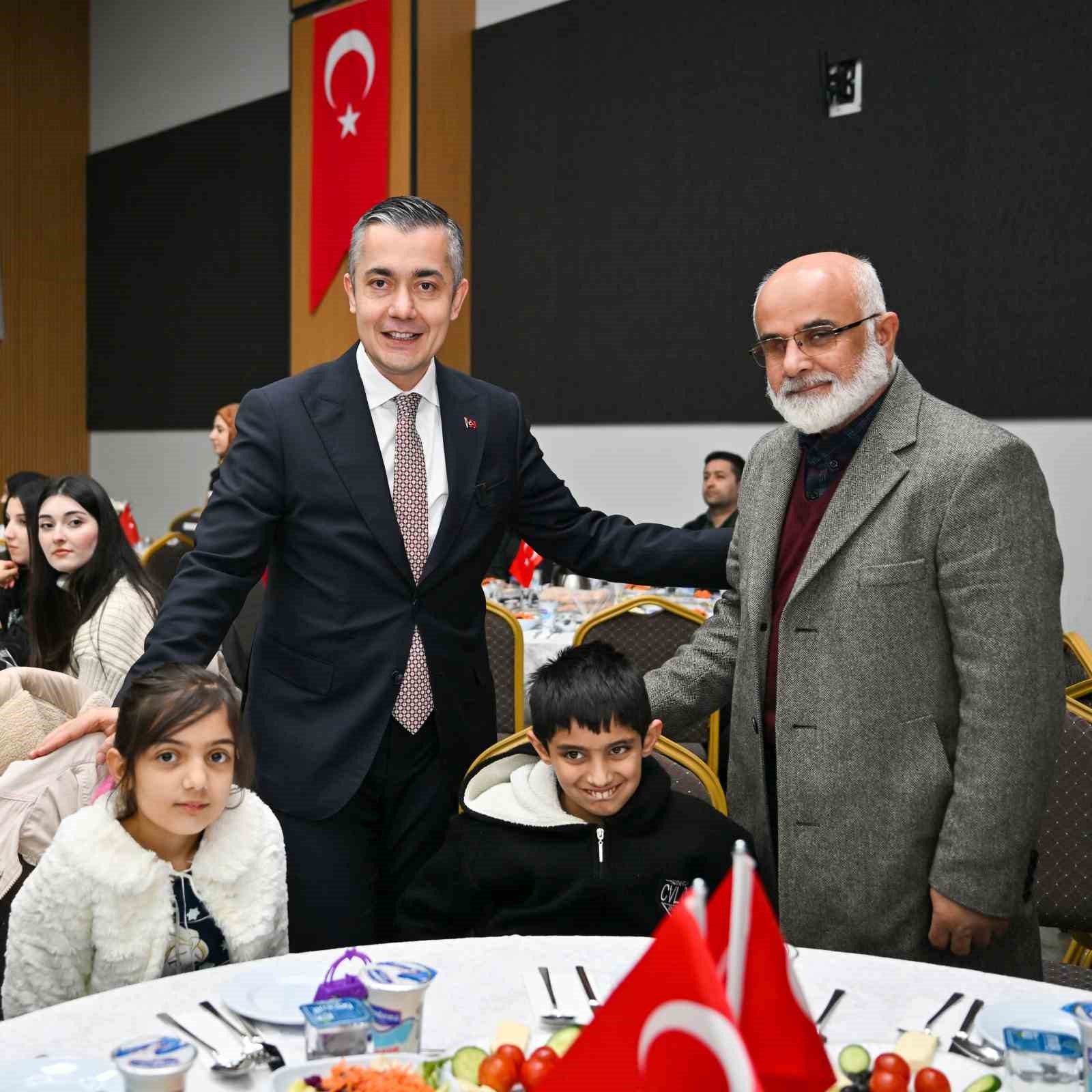 Esenyurt Belediyesi’nden şehit aileleri ve gazilere vefa iftarı
