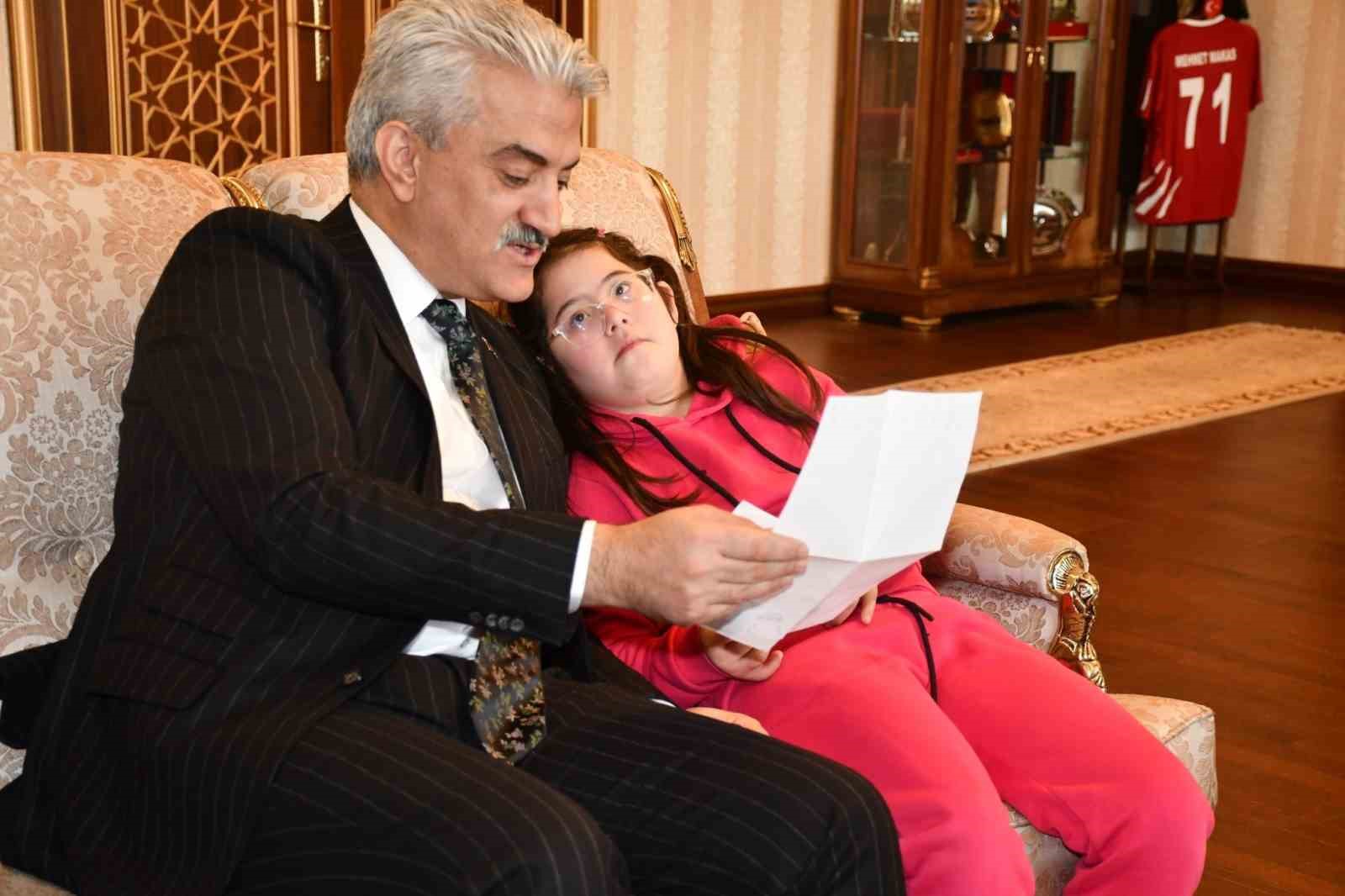 Özel öğrencilerden Vali Makas’a duygulandıran mektup