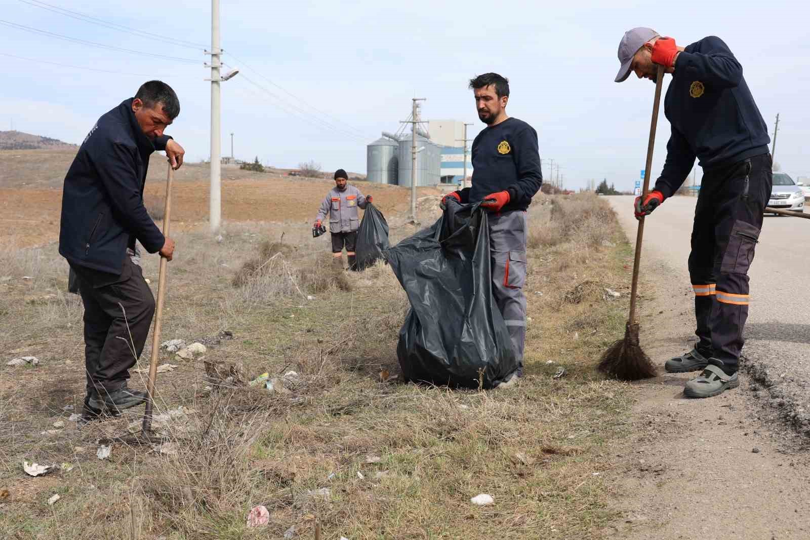 Kırıkkale Belediyesi’nden bayram öncesi temizlik seferberliği