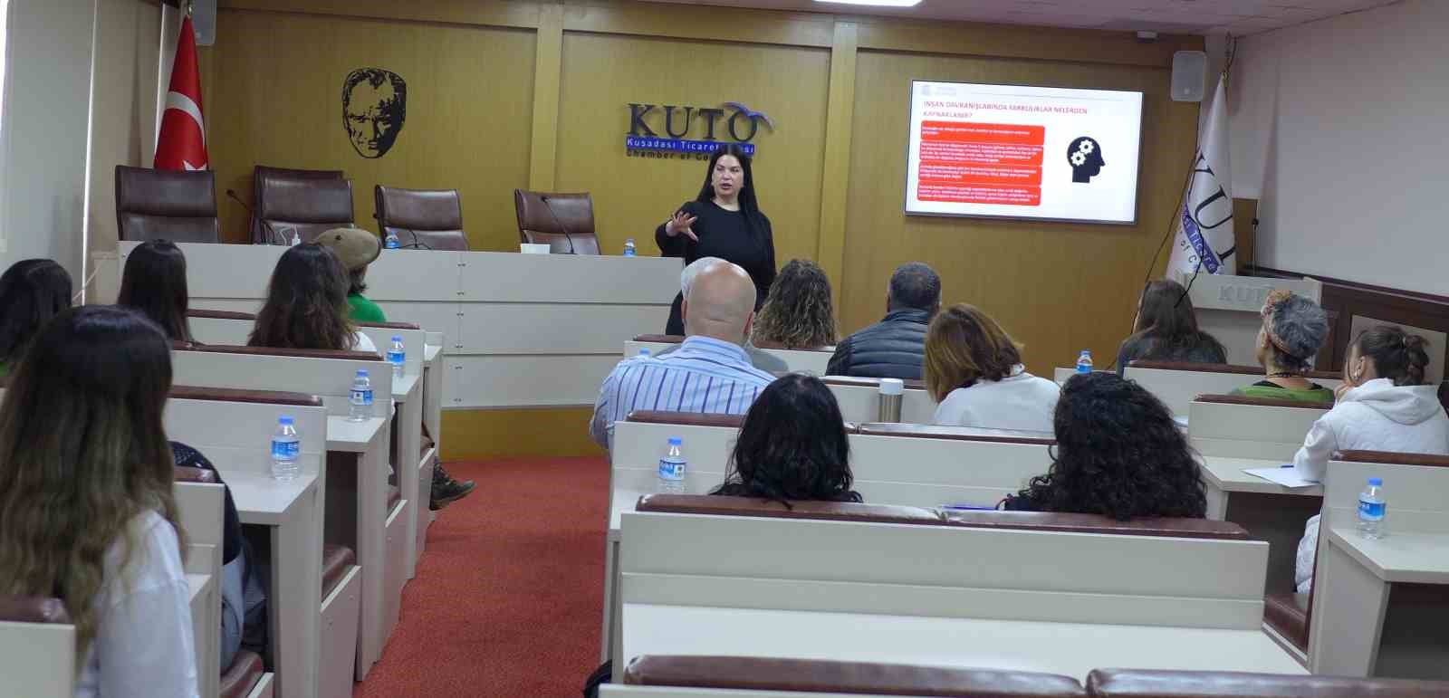 "Zor Durum ve Zor İnsanları İkna Yönetimi" eğitimi KUTO’da yapıldı

