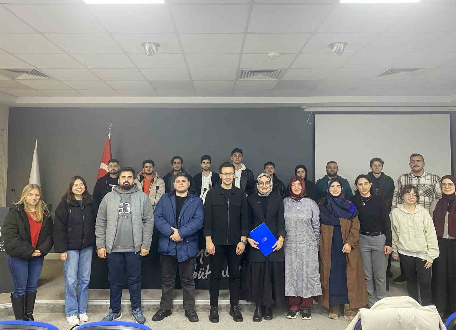 Zor insanlarla kolay iletişimin yolları SUB&Uuml;&rsquo;de konuşuldu
