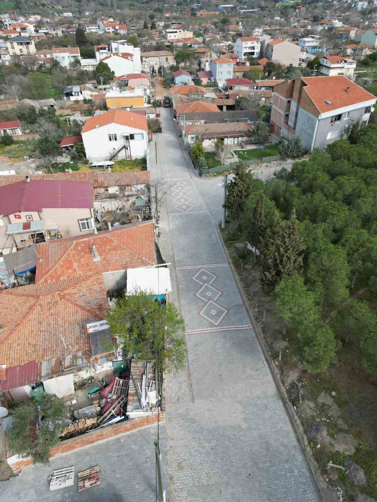 Karabiga Belediyesi &uuml;styapı &ccedil;alışmalarına hız verdi
