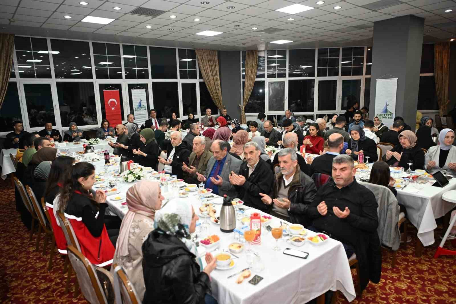 Kocaman&rsquo;dan şehit ailelerine: "Yalnız bırakmayacağız"
