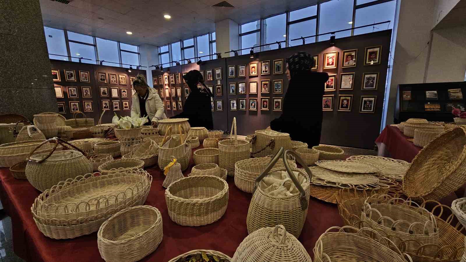 Şehit ve gazi yakınları sanatla anılarını yaşattı