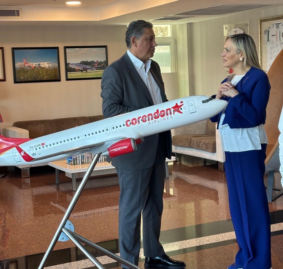 Corendon Turizm Grubu&rsquo;nda tenis konuşuldu
