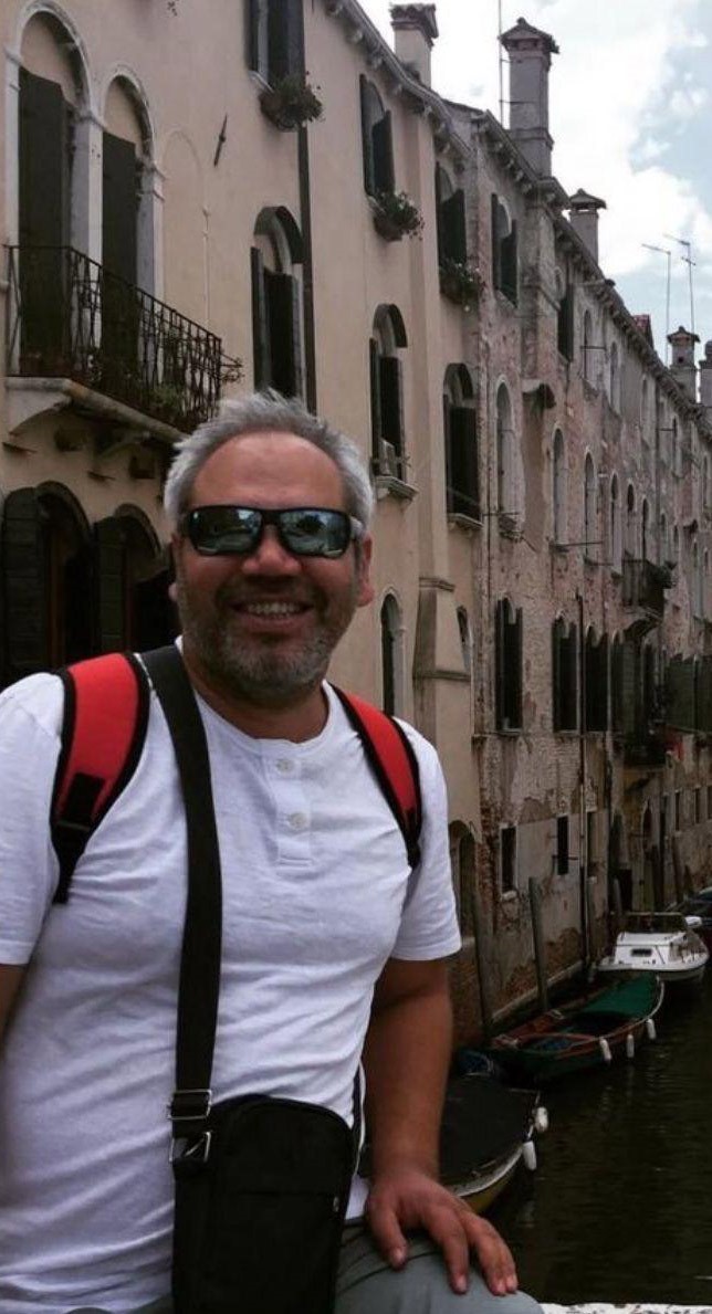 Markette cinayet işleyip iki iş yeri ve bir evi kurşunlamıştı: Saldırı anı kamerada
