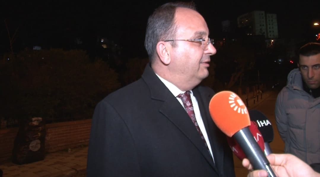 Şişli Kaymakamı, saldırı d&uuml;zenlenen Irak Konsolosluğu&rsquo;nda incelemelerde bulundu
