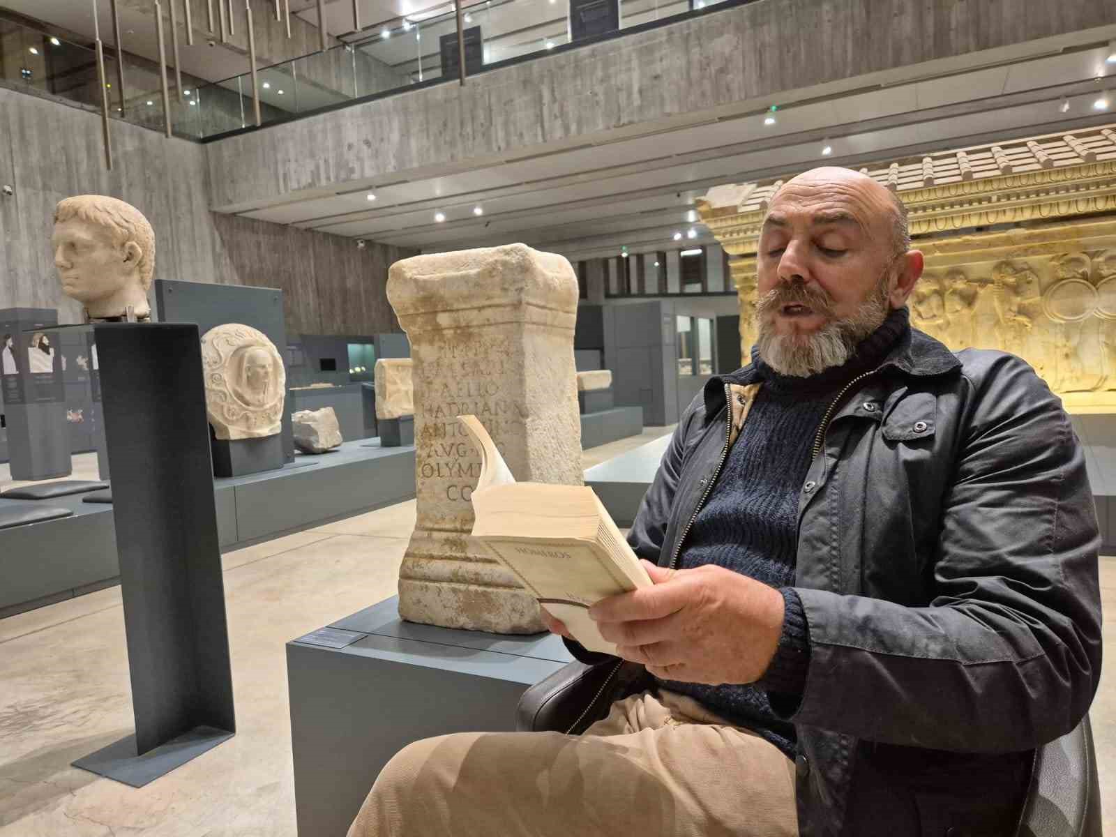 İlyada Destanı farklı seslerle Troya M&uuml;zesinde yankılandı
