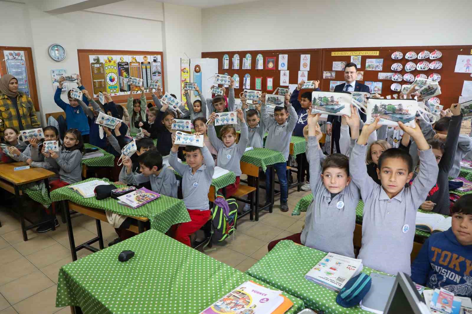 D&uuml;nya Su G&uuml;n&uuml;&rsquo;nde minikler &lsquo;Su M&uuml;fettişi&rsquo; oldu
