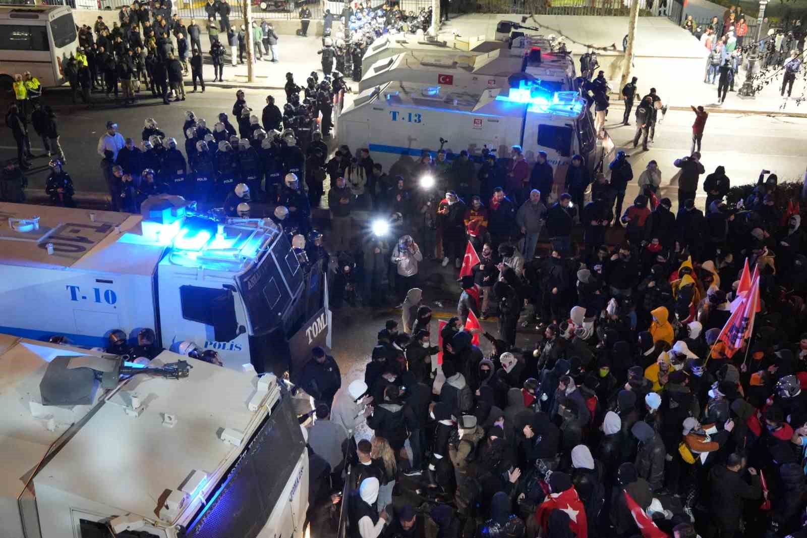 Ankara’da, Ekrem İmamoğlu’nun tutuklanması protesto edildi