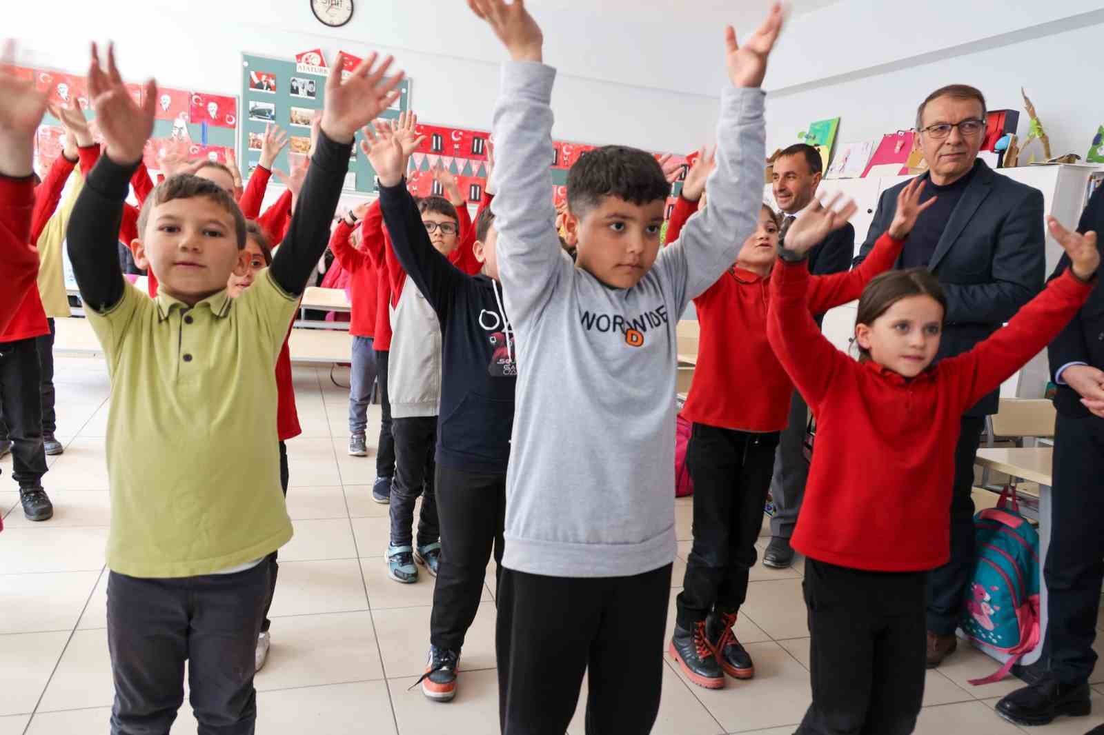 S&ouml;ğ&uuml;t&rsquo;teki &ouml;ğrencilerle anlamlı etkinlik
