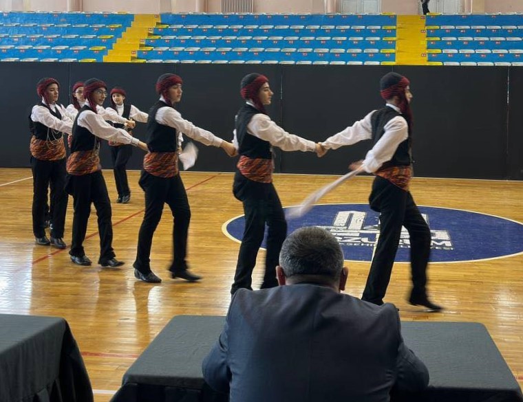 Bayburt halk oyunları ekibi de finale y&uuml;kseldi
