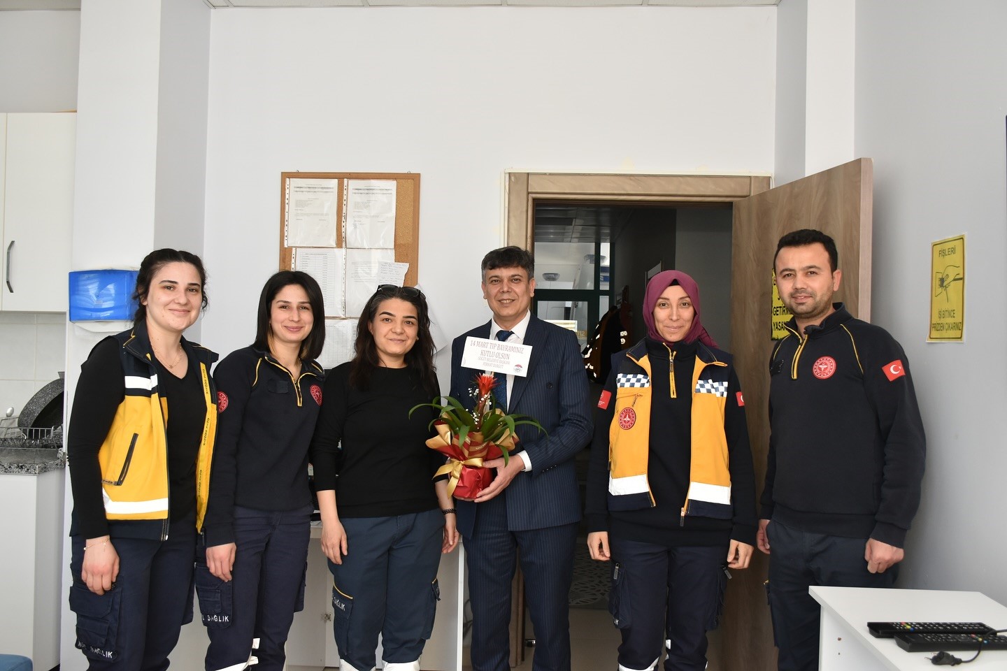 Sağlık kurumlarına ziyaret ger&ccedil;ekleşti
