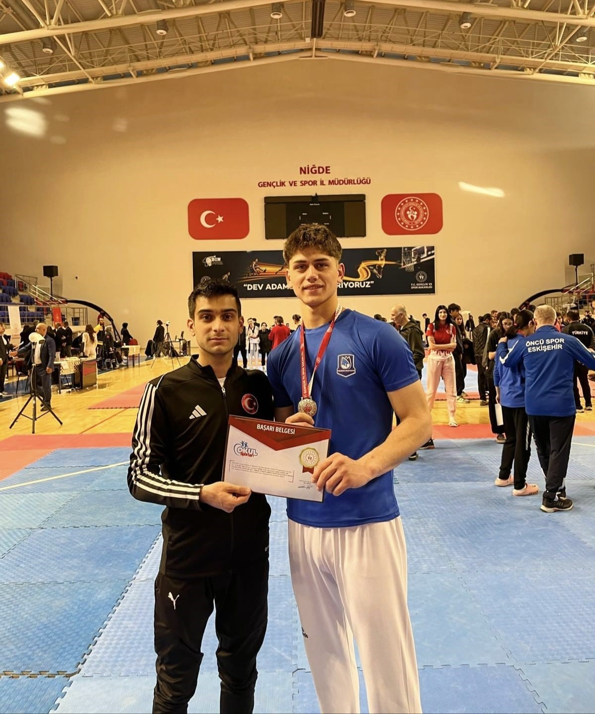 Manisalı taekwondocu Türkiye Şampiyonu oldu
