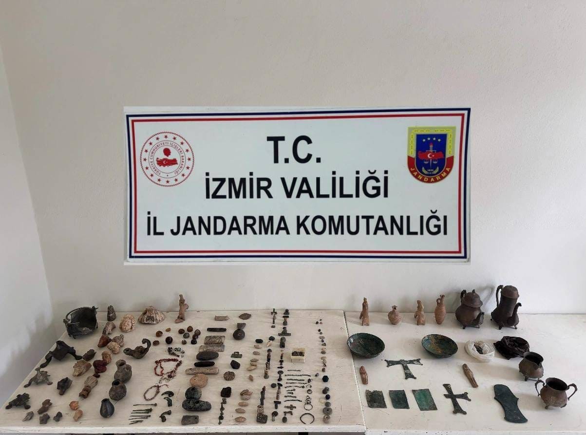Tarihi eserleri 2 milyon liraya satacaktı, jandarmaya yakalandı