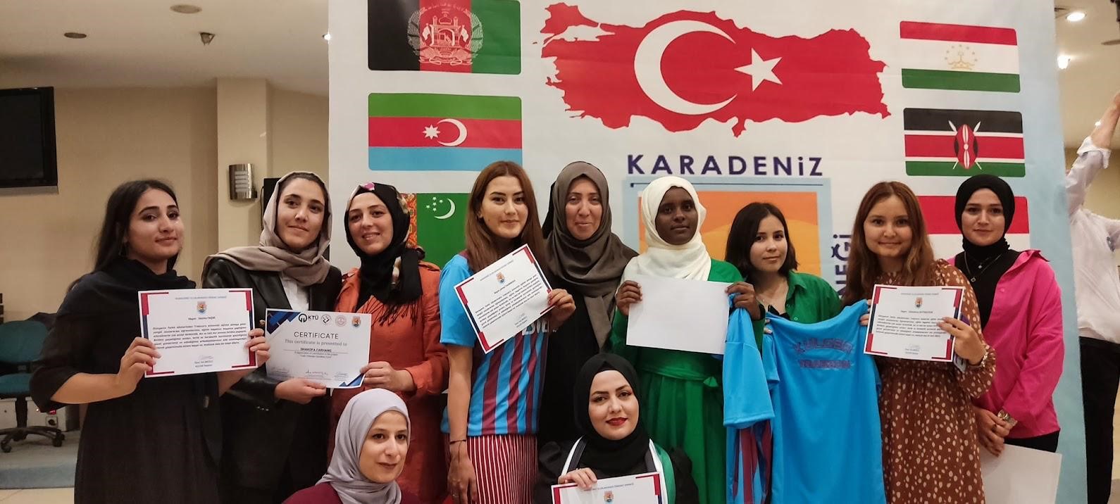 Yabancı öğrenciler Trabzon’da Türkiye’yi ve dünyayı tanıyor