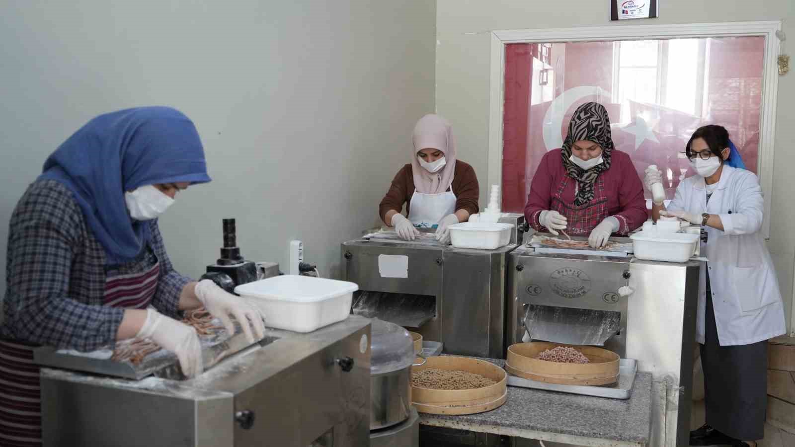 Gaziantep’te bayram yemeği yuvalama için hazırlıklar başladı