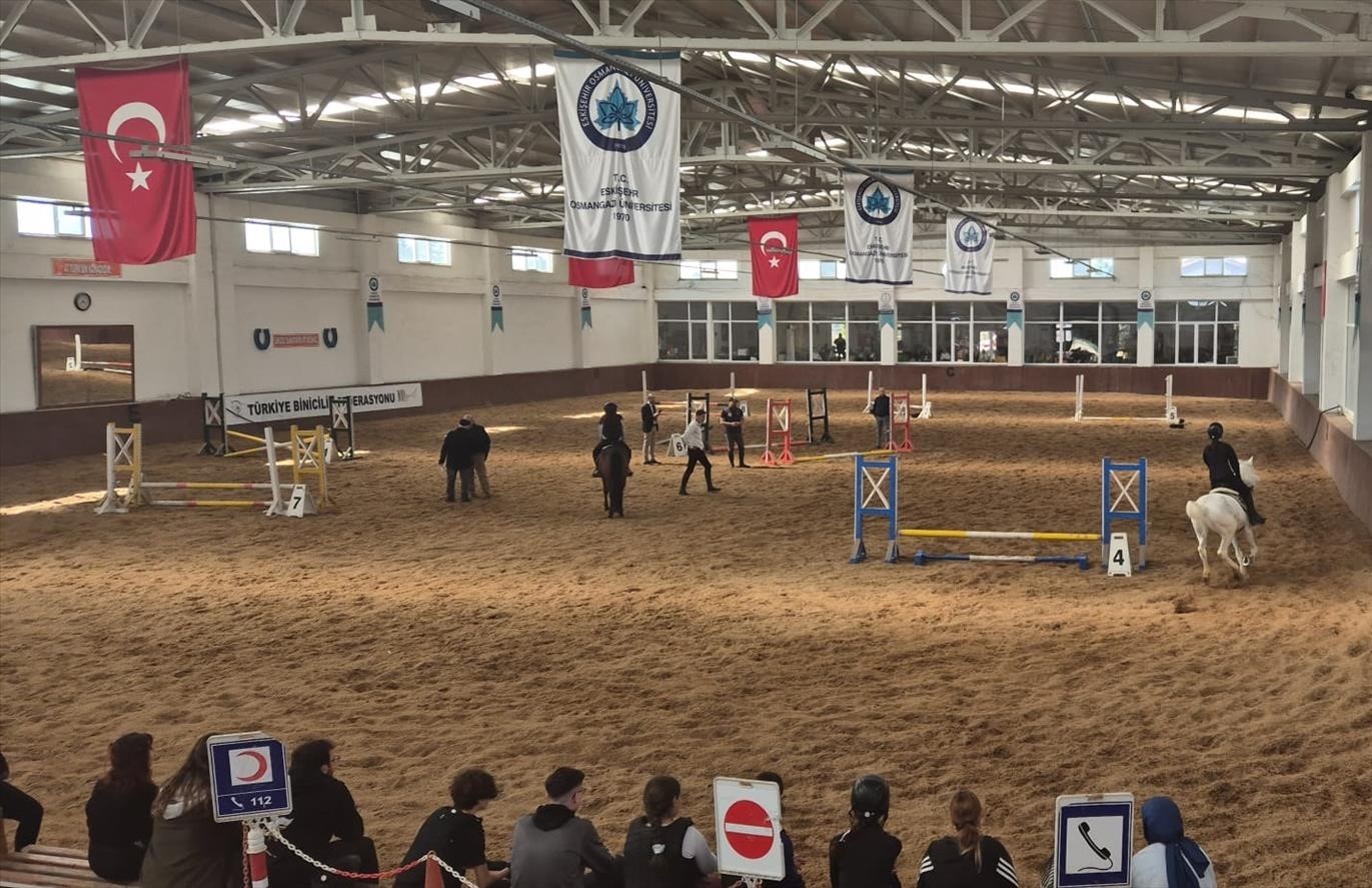 Türkiye Binicilik Federasyonu Lisans Sınavı ESOGÜ’de gerçekleştirildi

