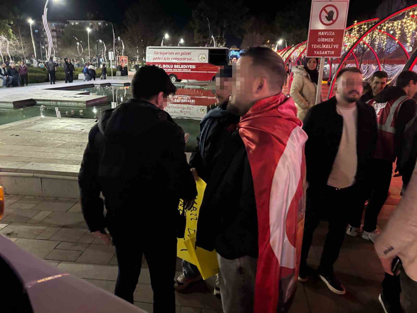 Bolu’da 2 şahıs, ‘Cumhurbaşkanına hakaret’ suçundan tutuklandı