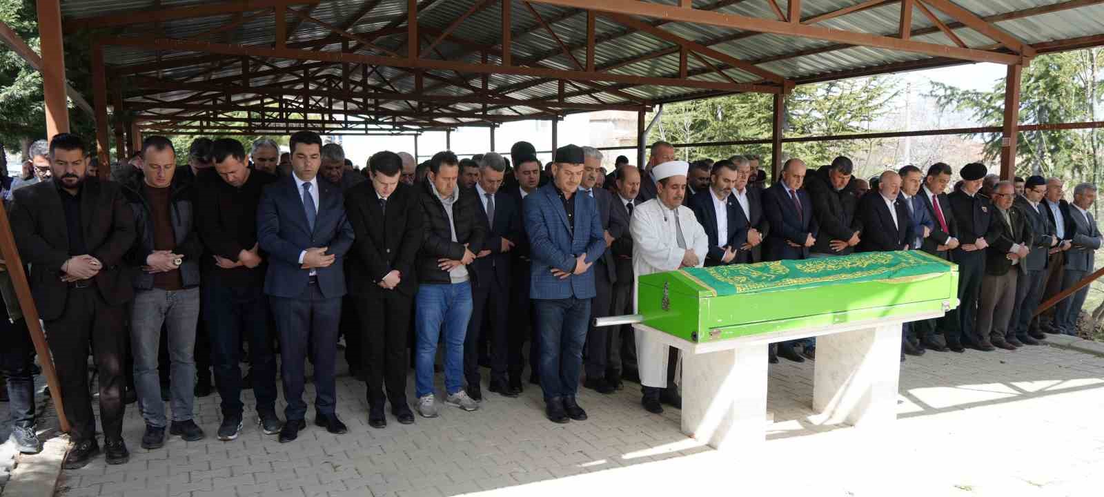 Adalet Bakan Yardımcısı Can, Kırıkkale’de cenaze törenine katıldı