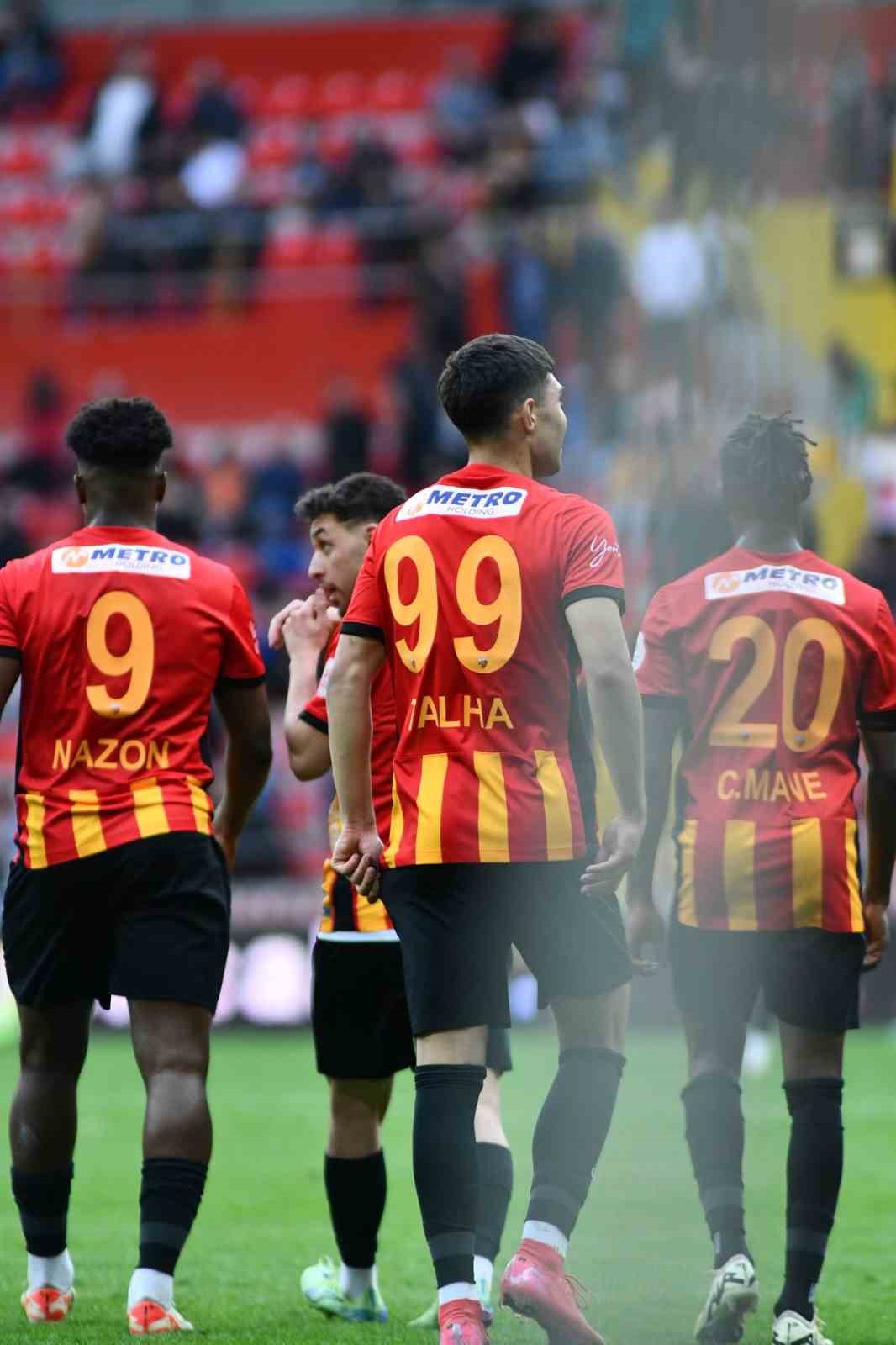 Trendyol Süper Lig: Kayserispor: 5 - Atakaş Hatayspor: 0 (Maç sonucu)
