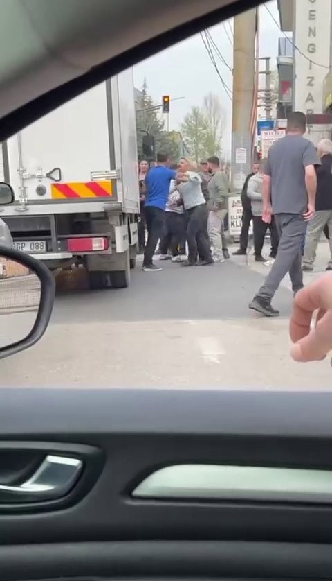 Bursa’da yol verme kavgası