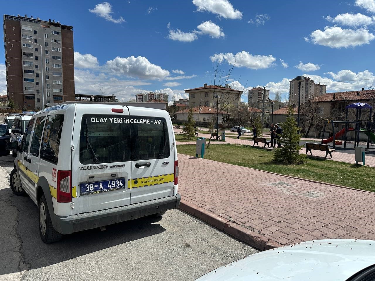 Kayseri&rsquo;de cinayet: Bı&ccedil;aklanan gen&ccedil; hayatını kaybetti
