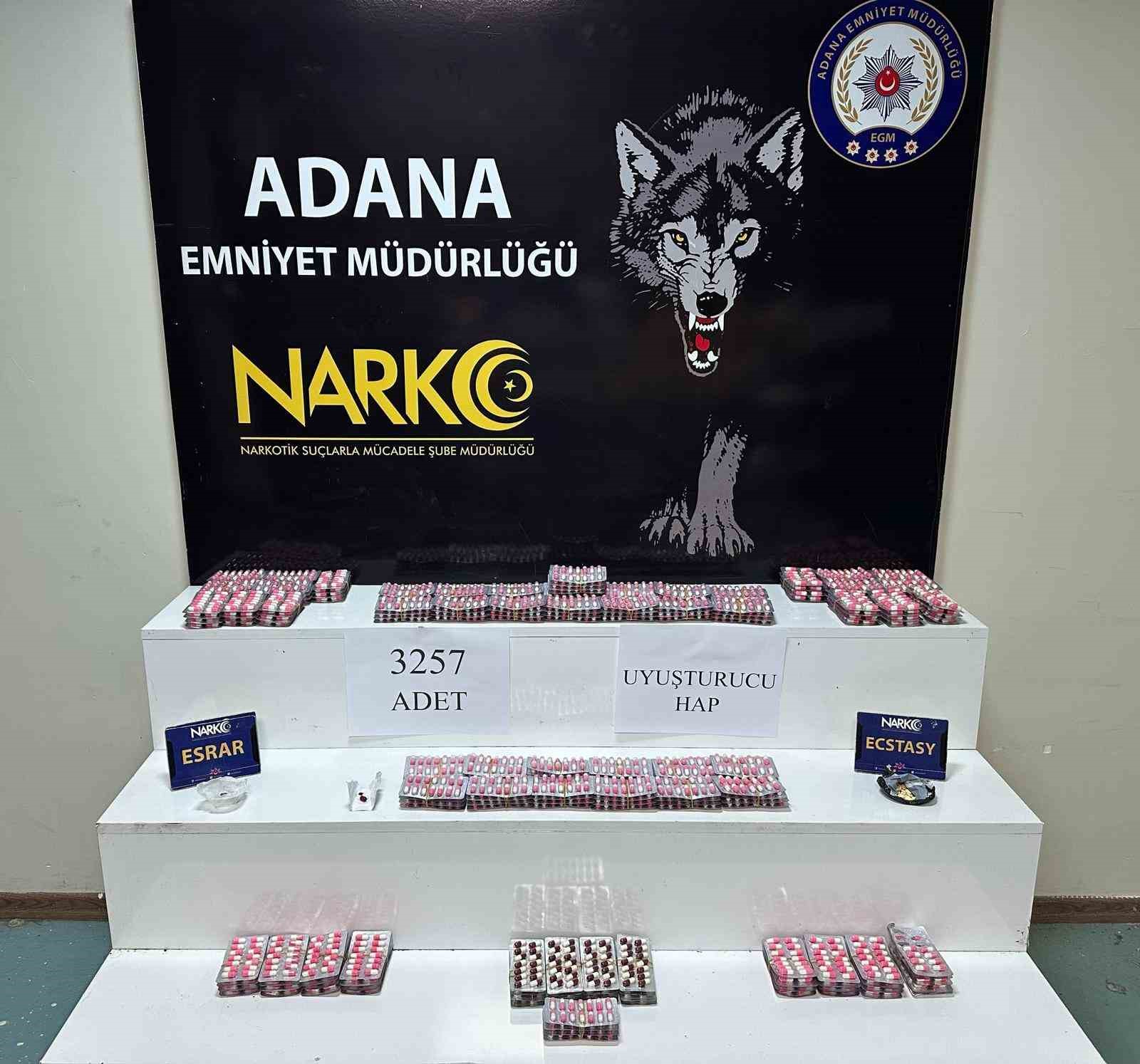 Adana&rsquo;da otoparkta uyuşturucu operasyonu: 6 tutuklama
