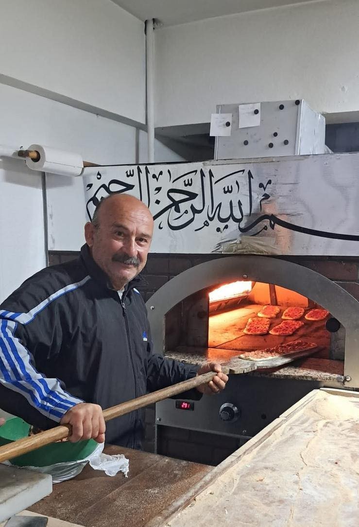 G&ouml;lde 14 dalgı&ccedil; polis sahada ise yaklaşık 50 polis kayıp yaşlı adamı bulmak i&ccedil;in seferber oldu
