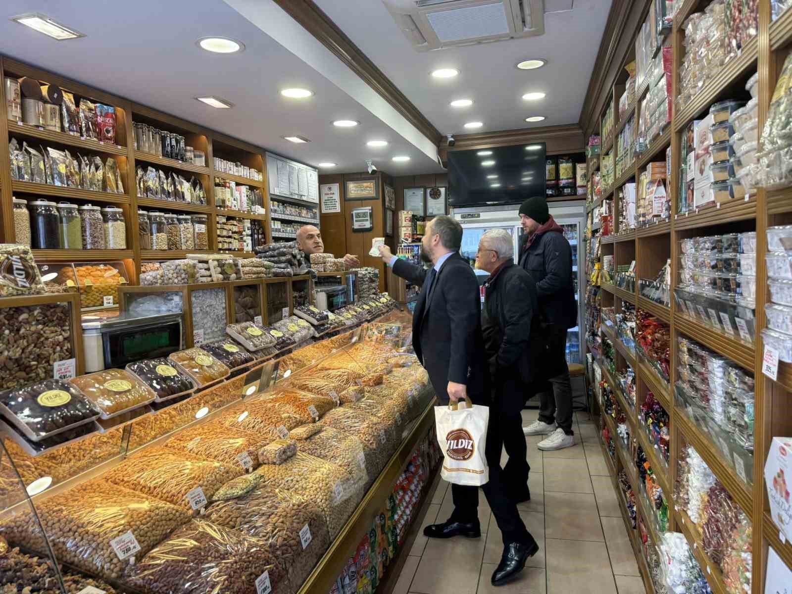 AK Parti Genel Başkan Yardımcısı Acar’dan esnafa destek ziyareti