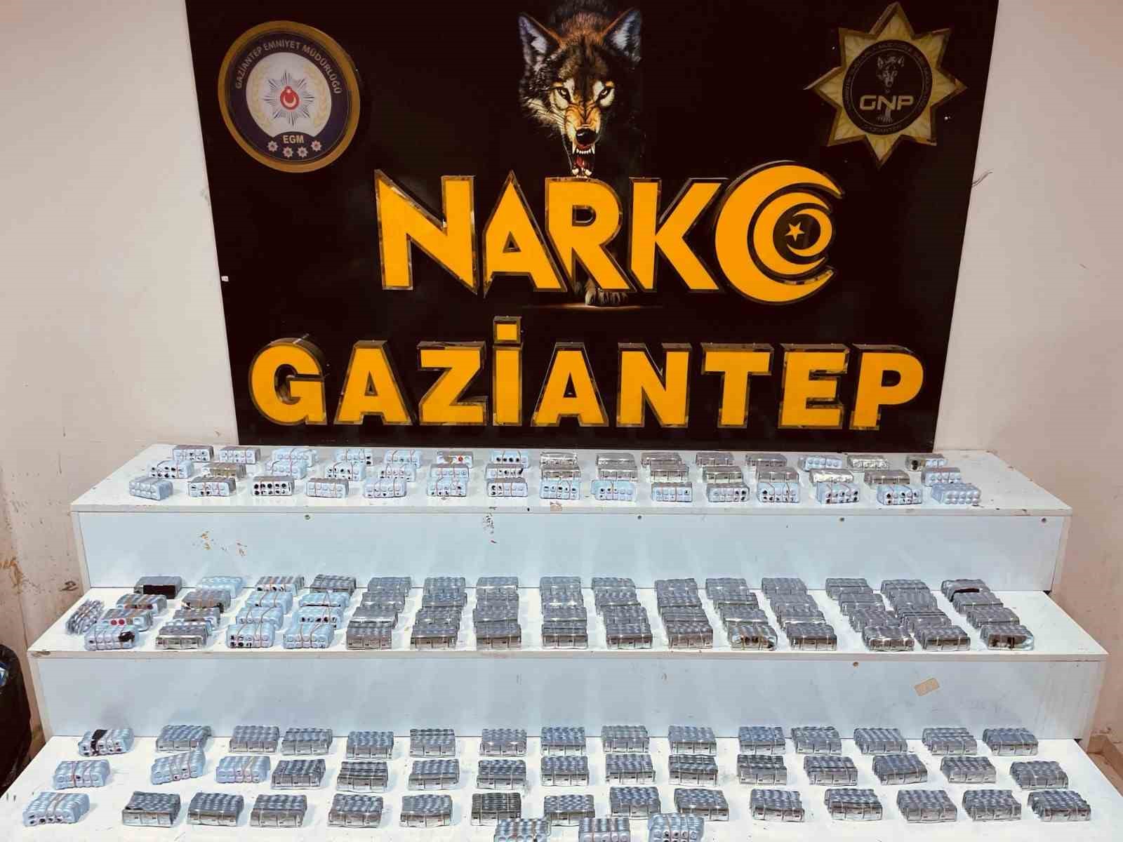 Gaziantep&rsquo;te uyuşturucu operasyonlarında 203 kişi tutuklandı
