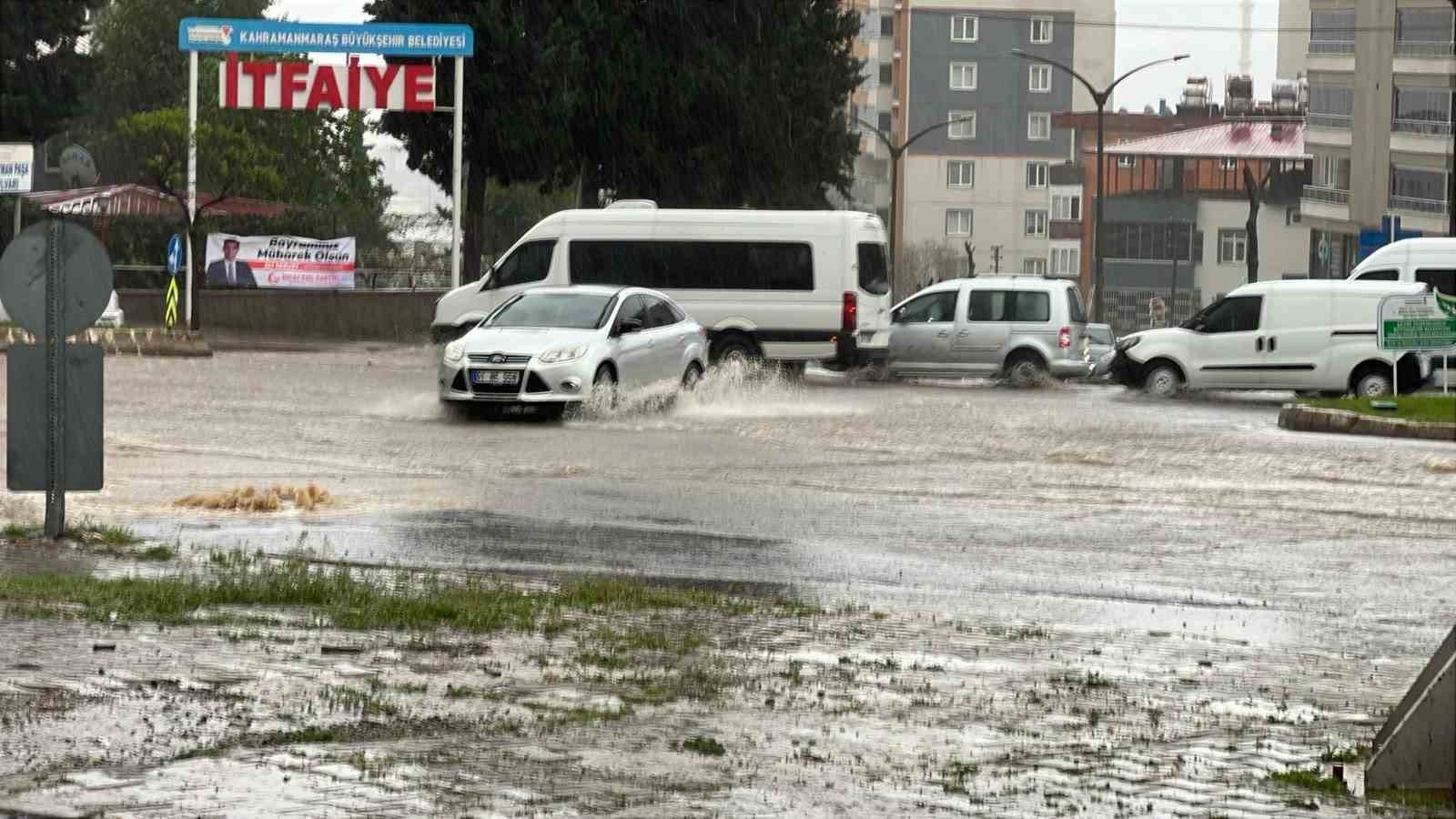 Kahramanmaraş&rsquo;ta sağanak etkili oldu
