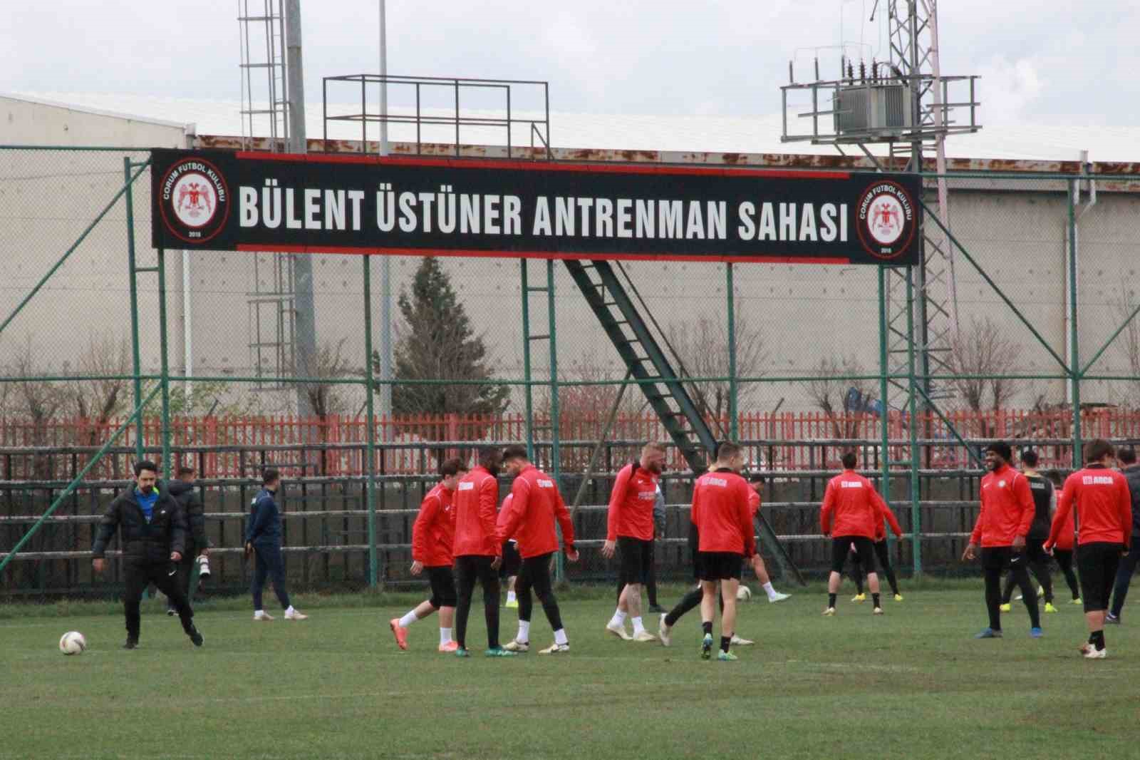 Tuncay Şanlı: "Play-off’un içindeyiz, bu hedeften de kopmak istemiyoruz"
