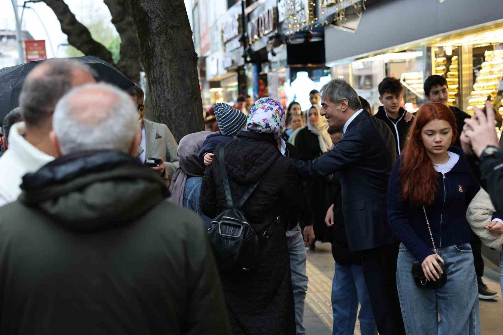 Başkan Alemdar: "Milletimiz boykot çağrılarına esnafımızın yanında olarak gereken cevabı vermiştir"
