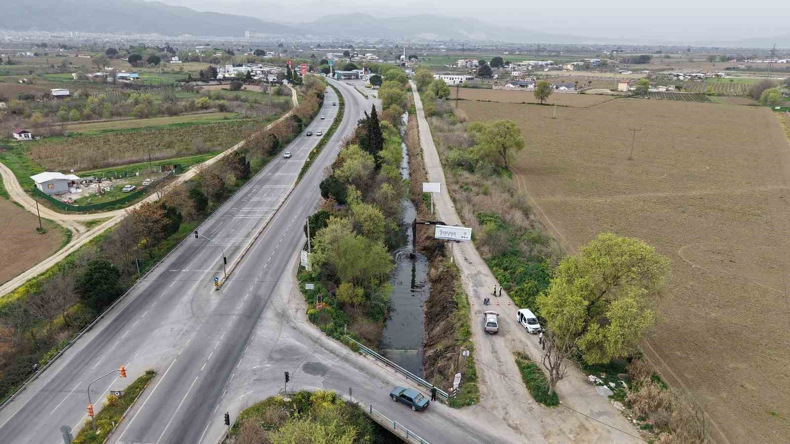Güzelköy Deresi’nde hummalı çalışma