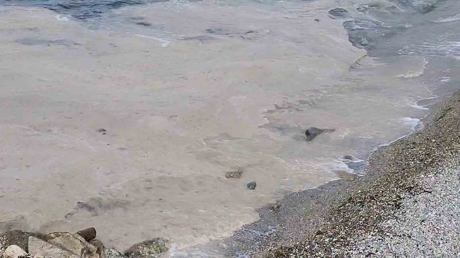 Yalova kıyılarında m&uuml;silaj g&ouml;r&uuml;ld&uuml;
