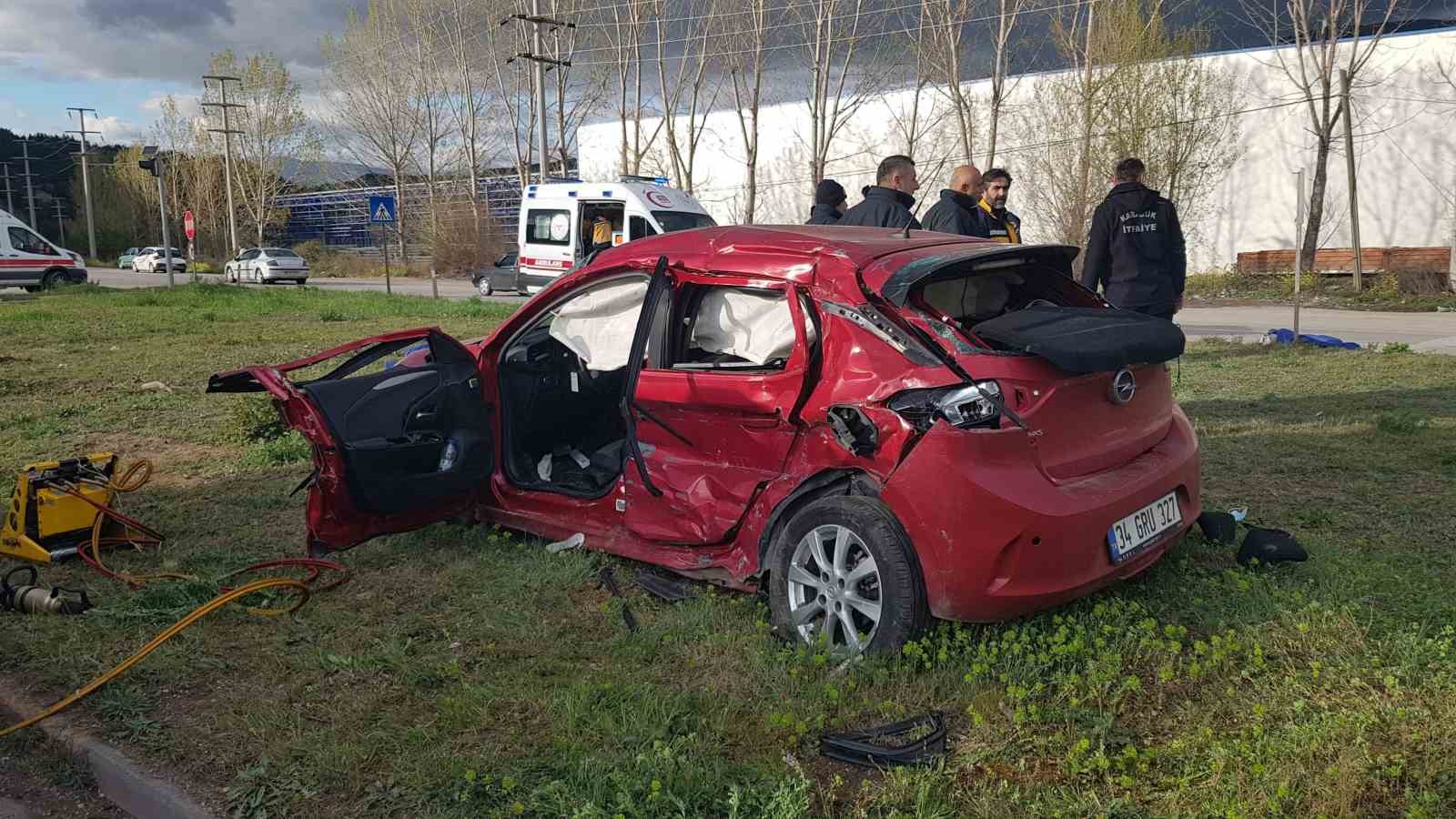 Karabük’te otomobil ile tır çarpıştı: 3 ölü, 2 yaralı