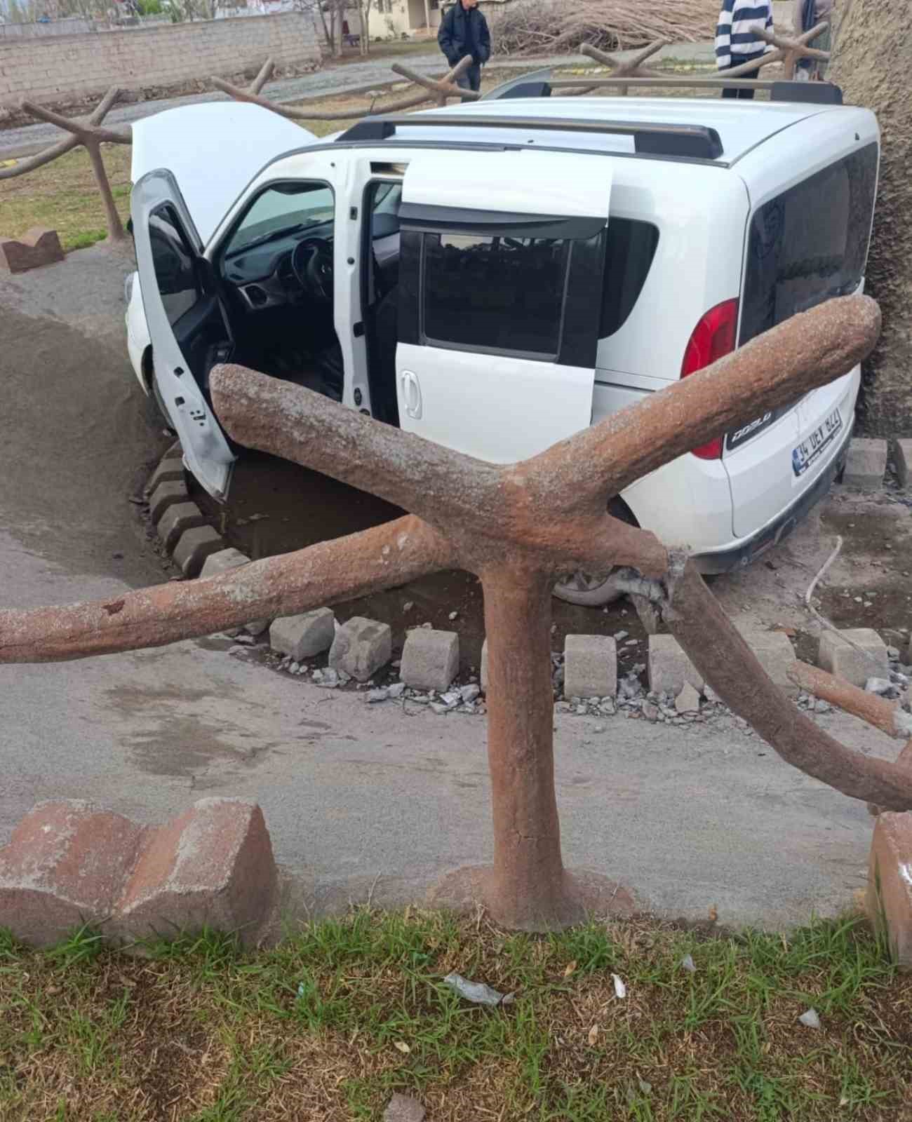 Iğdır&rsquo;da trafik kazası: 2 yaralı
