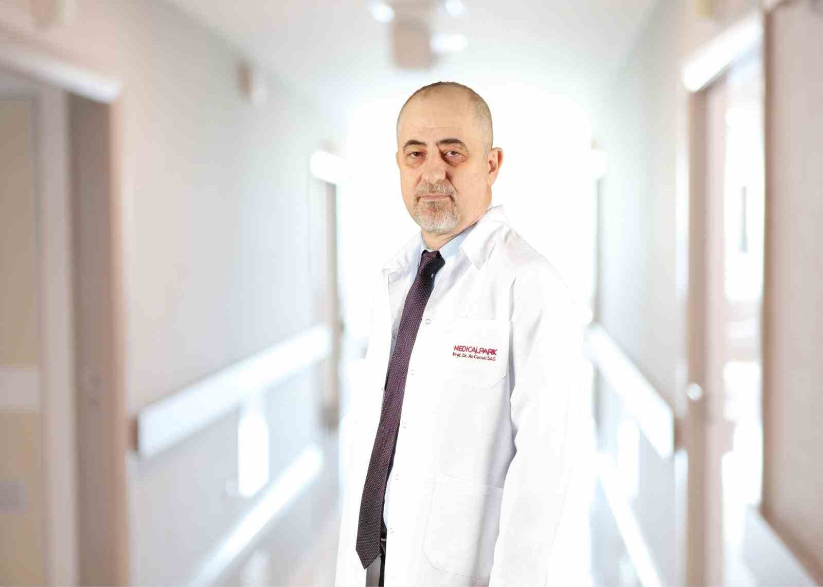 ‘Kalp krizine bağlı ani ölümleri önlemek mümkün’