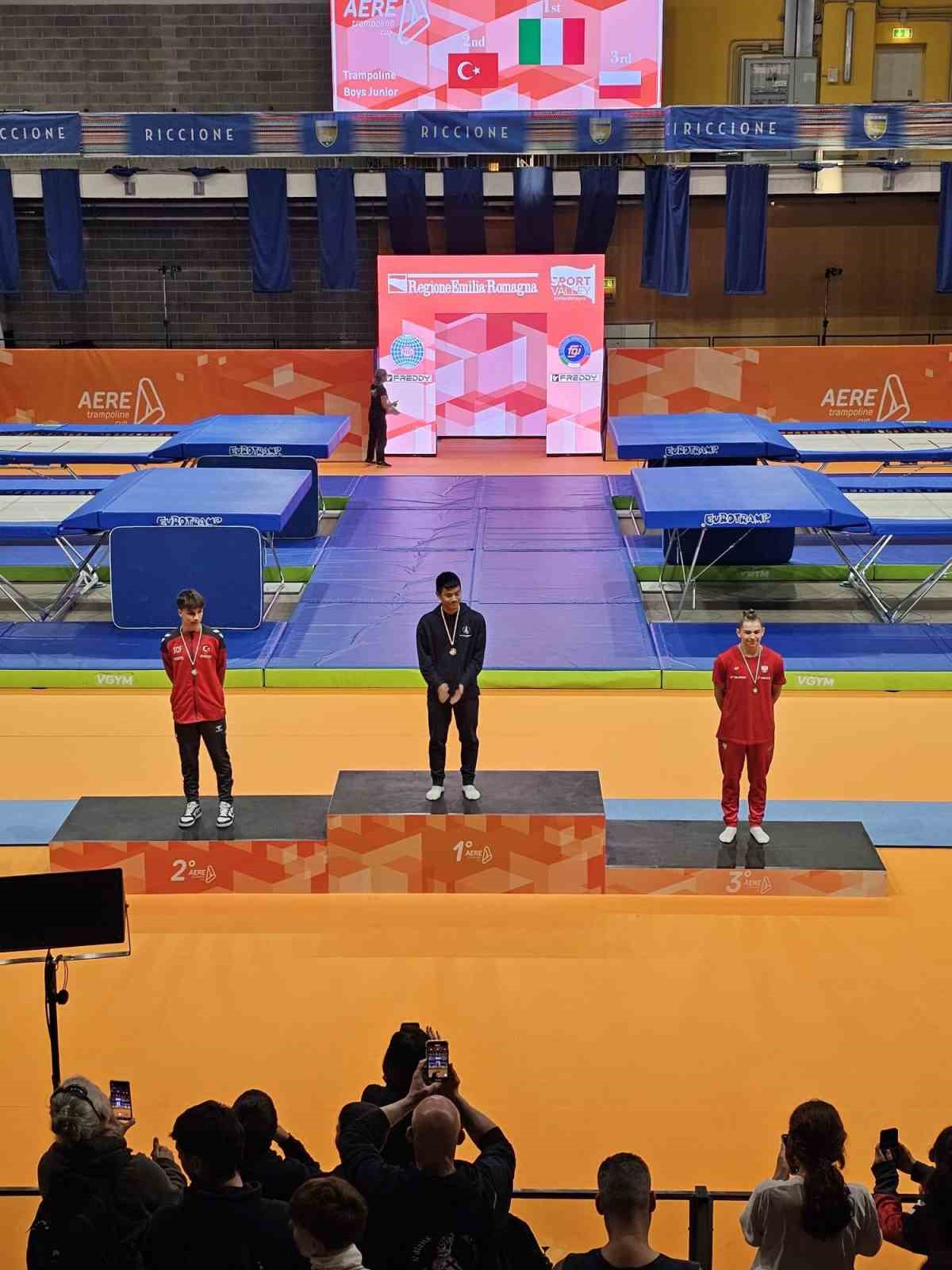 İtalya’da düzenlenen turnuvada Bolu’yu gururlandırdı