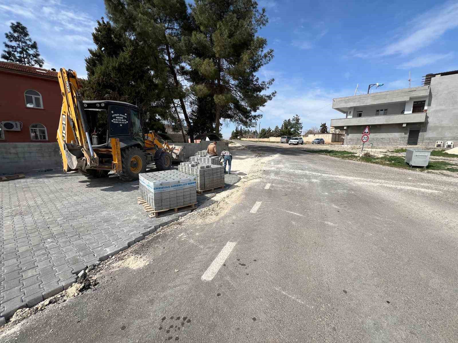 Nizip Belediyesi ekipleri sahada