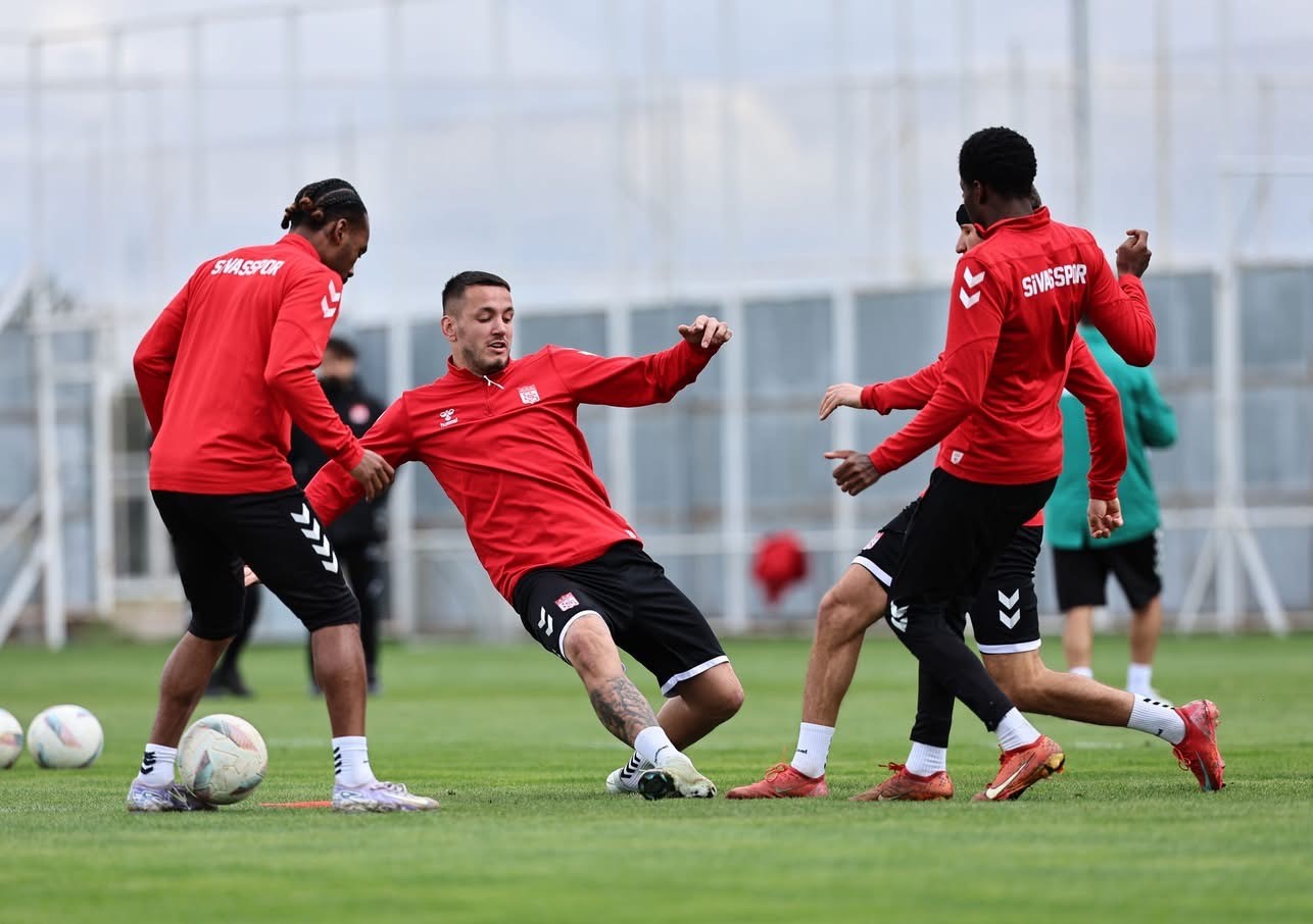 Sivasspor, Çaykur Rizespor maçı hazırlıklarını tamamladı