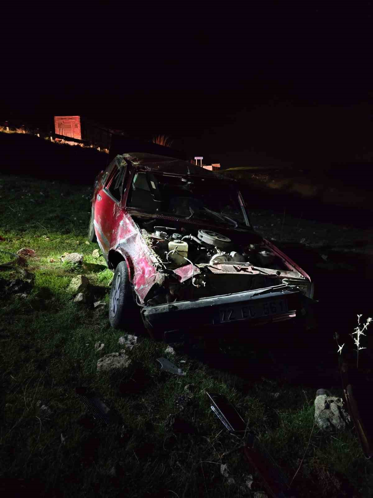 Diyarbakır&rsquo;da otomobil takla attı: 1 yaralı
