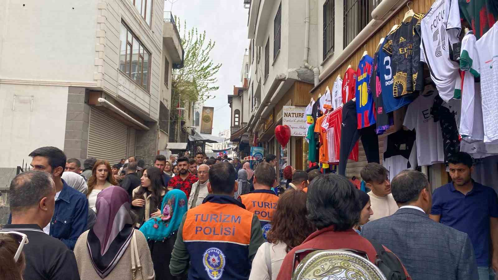 CHP&rsquo;nin yerli ve milli &uuml;r&uuml;nlere boykot &ccedil;ağrısına Doğu ve G&uuml;neydoğu&rsquo;dan yumruk gibi cevap
