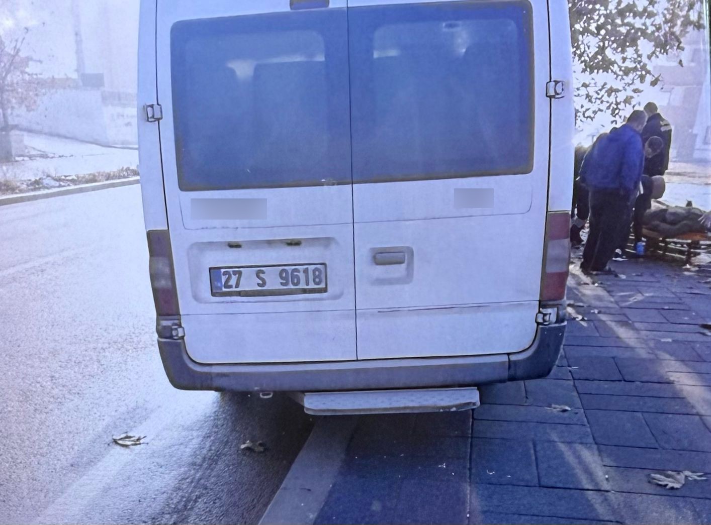 Kaldırımda beklerken minibüs çarptı, 3 aylık yaşam savaşını kaybetti