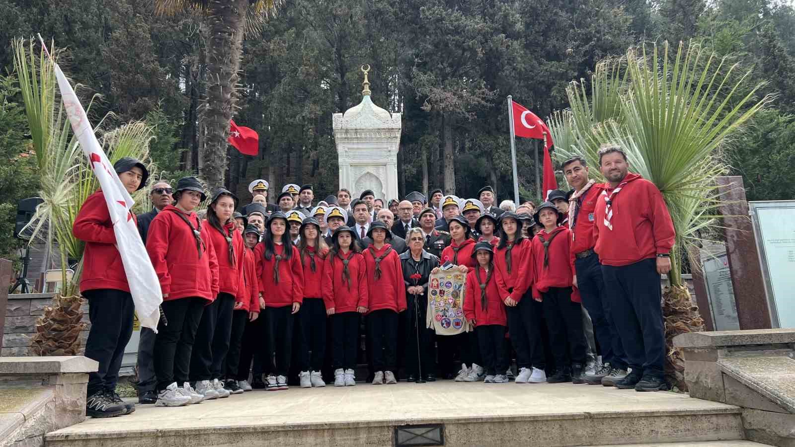 &lsquo;TCG Dumlupınar&rsquo; ve &lsquo;TCG Atılay&rsquo; denizaltısı şehitleri anıldı
